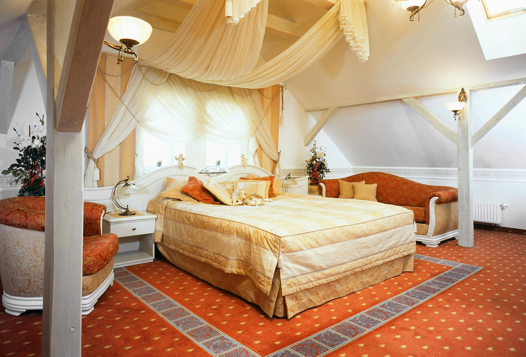 Hotel Aleksander Wloclawek Ngoại thất bức ảnh