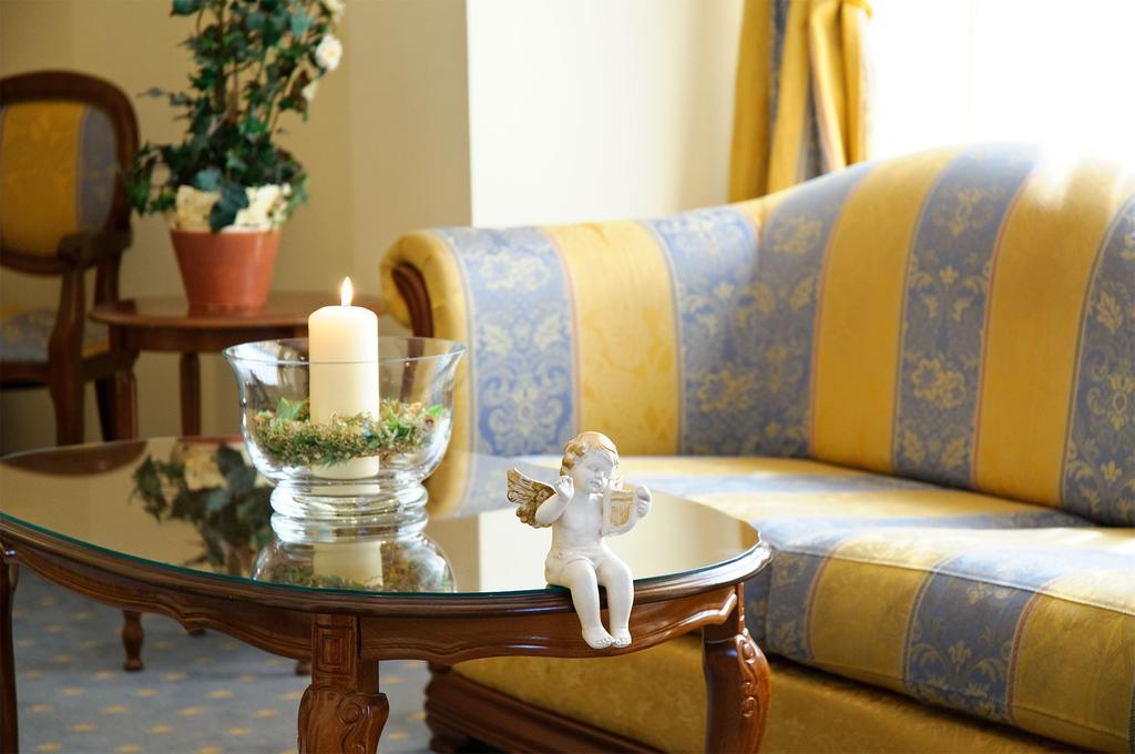 Hotel Aleksander Wloclawek Ngoại thất bức ảnh