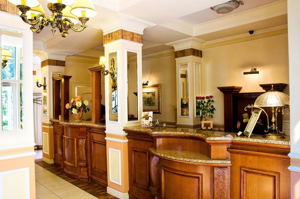 Hotel Aleksander Wloclawek Ngoại thất bức ảnh
