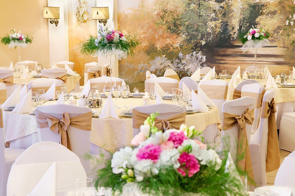 Hotel Aleksander Wloclawek Ngoại thất bức ảnh